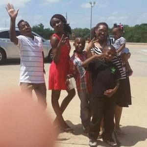 Meet your Posher, Author